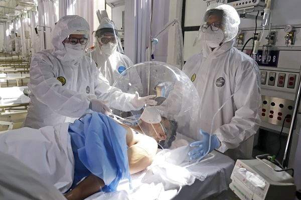 Sedena presenta área de terapia intensiva para COVID en Puebla