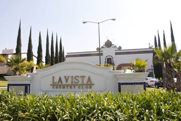 Barbosa recriminó a laboratorio privado por ocultar coronavirus de familia de La Vista