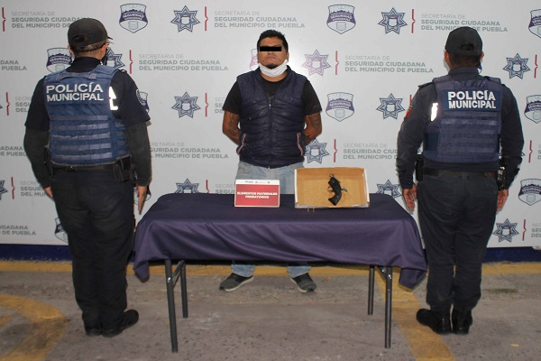 Sujeto en posesión de arma de fuego es detenido en Geovillas del Sur