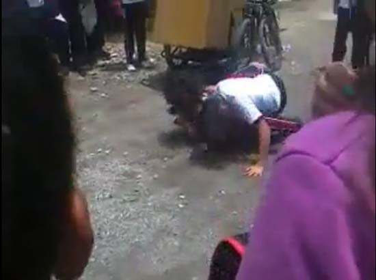 VIDEO: Alumnos de Morelos se divierten peleando y subiendo los videos a la red