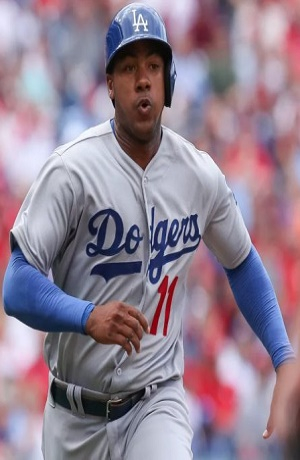 Pericos de Puebla anuncia llegada de Erisbel Arruebarrena, ex pelotero de Dodgers