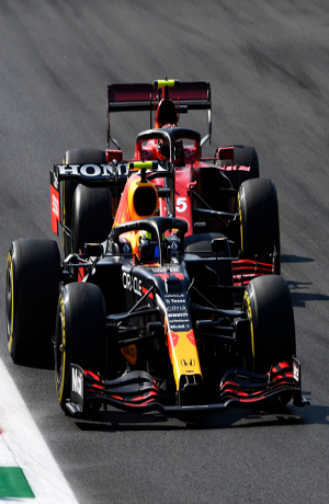 Checo Pérez acaba tercero pero por sanción baja quinto en el GP de Italia