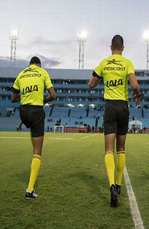 Dos árbitros de la Liga MX dieron positivo a coronavirus