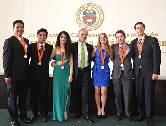 UDLAP: van 70 generaciones de profesionistas
