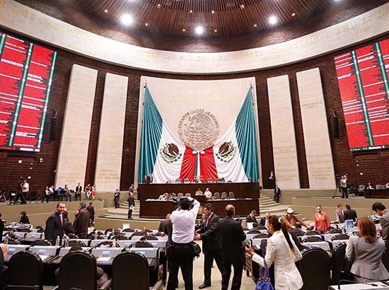 Diputados aprueban Ley de Ingresos 2015, la envían al Ejecutivo