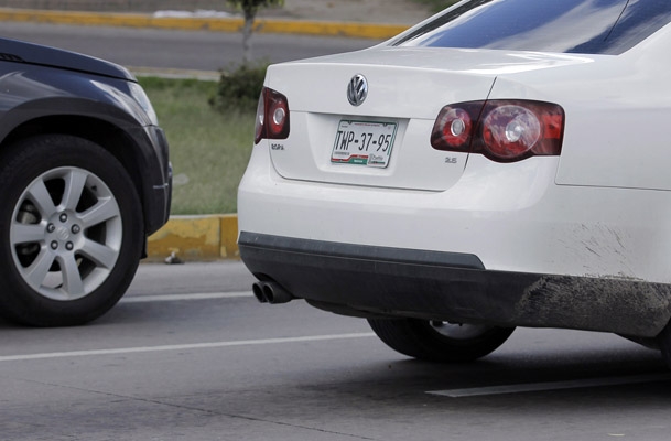 Tránsito de Puebla inicia el retiro de automóviles con placas viejas