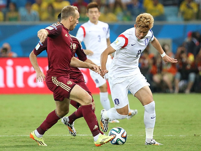 Rusia y Corea del Sur regalaron aburrido empate
