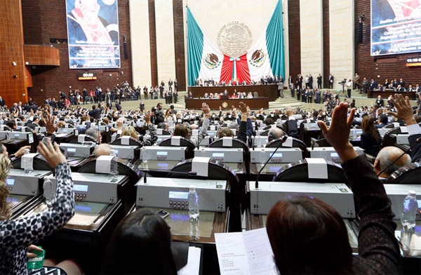 Habrá Presupuesto de Egresos 2015 el 15 de noviembre