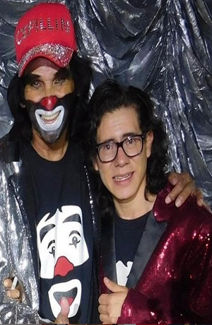 Cepillín tenía un doble en Puebla; se hizo viral cuando le firmó todos sus discos