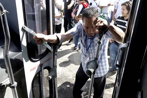 En Puebla, 7 de cada 10 discapacitados y adultos mayores no consiguen empleo