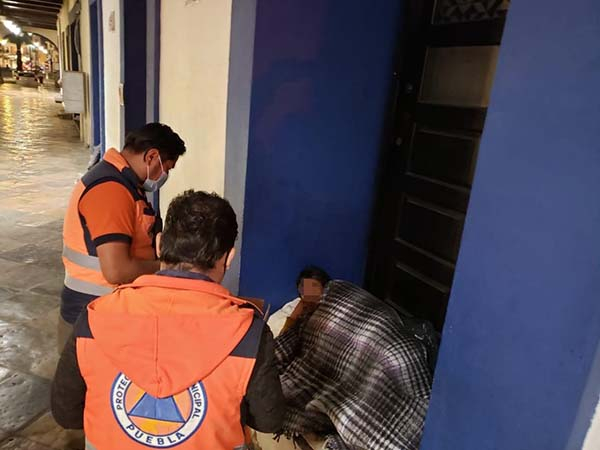 Protección Civil Municipal de Puebla auxilió a 22 personas en situación de calle