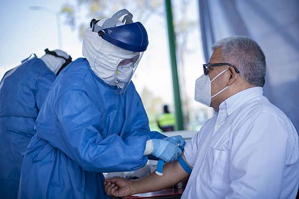 La BUAP continúa con la aplicación de pruebas gratuitas de detección de COVID-19