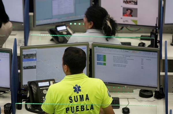Al día 63 mujeres piden algún tipo de ayuda al número 911 en Puebla
