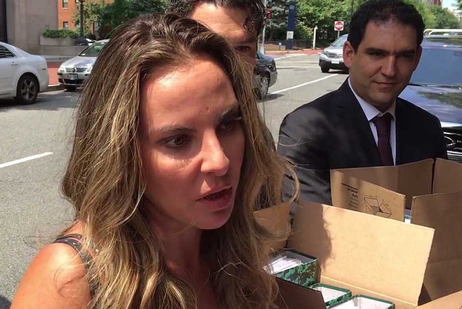 Kate del Castillo denuncia a Peña Nieto ante la CIDH