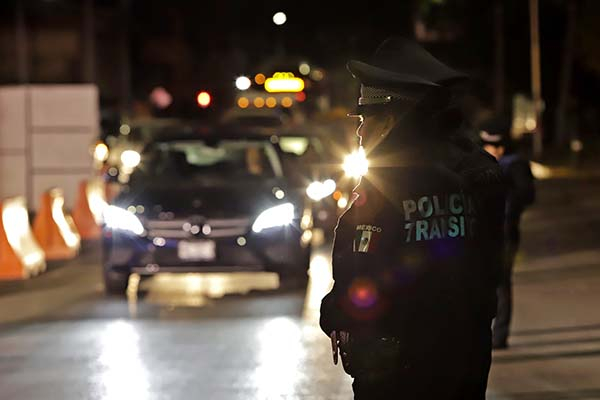 Proponen retiro por 10 años de licencia a automovilistas ebrios en Puebla