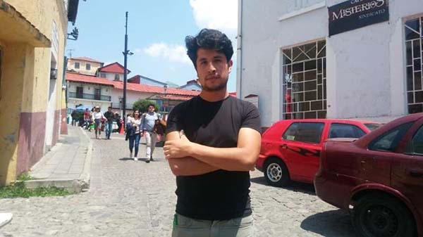Cuba deporta a mexicano por… ¡convocar a una exposición!