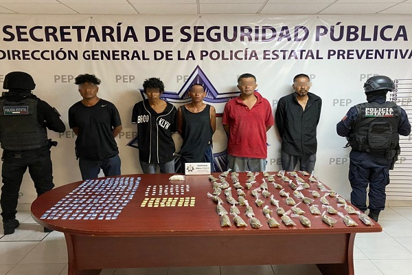 Presuntos secuestradores y extorsionadores de “Los Rojos” son atrapados en Atlixco