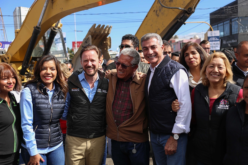 Tony Gali y Luis Banck inician la rehabilitación de avenida Margaritas y 16 de septiembre
