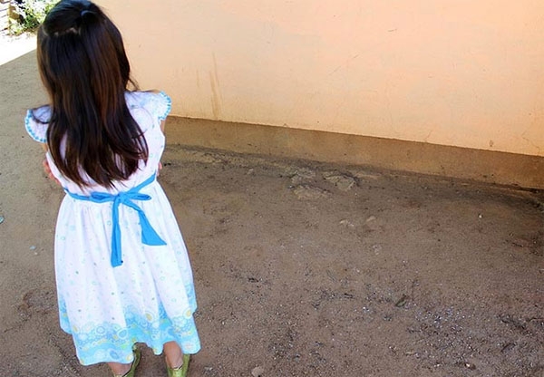 Niños de entre 12 y 7 años violan a niña de 10 en Chihuahua