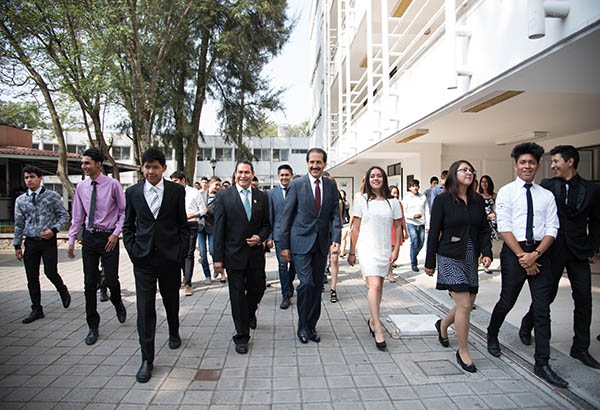 Prepa “Benito Juárez”, clave en la historia de la BUAP: Esparza Ortiz