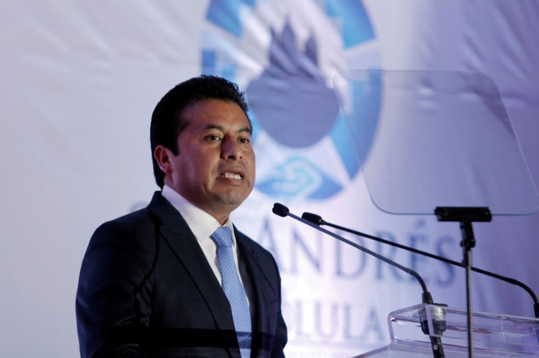 Motos e informe de gobierno de Leoncio Paisano se facturaron con empresa fantasma