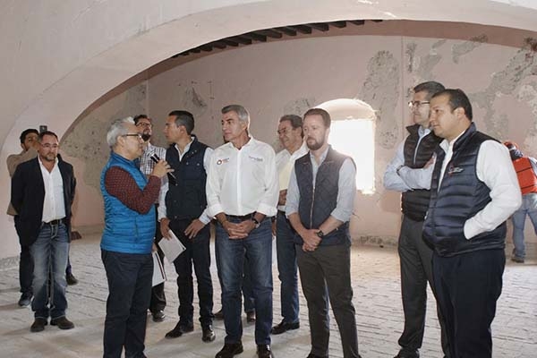 Tony Gali supervisa rehabilitación del Centro Cultural y Artesanal Santa Rosa