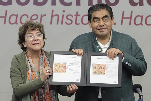 Barbosa Huerta preside cancelación de estampilla conmemorativa por Batalla del 5 de Mayo