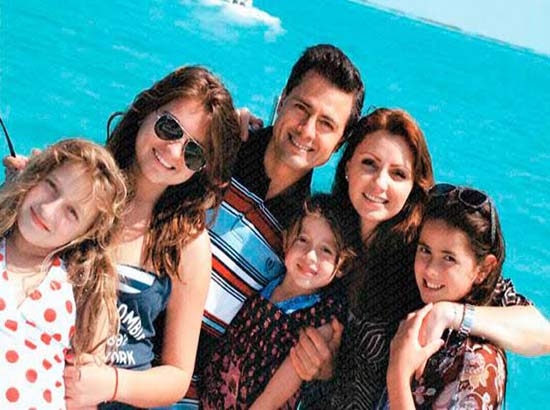 Y Peña Nieto se va… de vacaciones