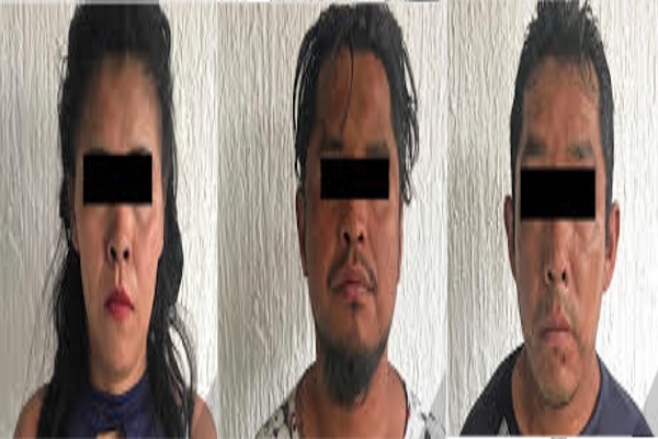 Robaron camión de Coca Cola; fueron detenidos en San Miguel Xonacatepec