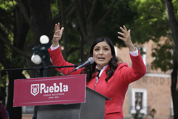 Claudia Rivera derrochó 3.4 millones de pesos en su “Grito de Independencia”
