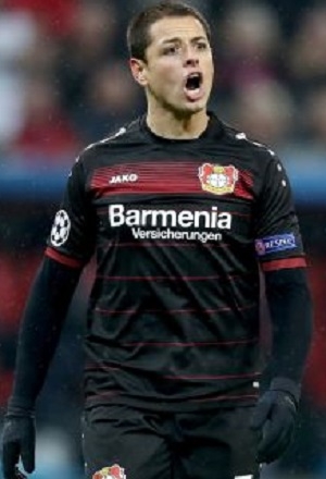 Chicharito, en la mira del Chelsea por 17 millones de dólares
