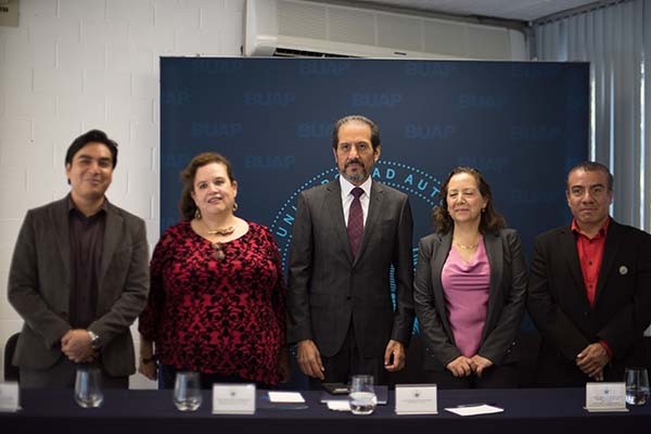 Rector de la BUAP acudió a informe de la Facultad de Ingeniería Química