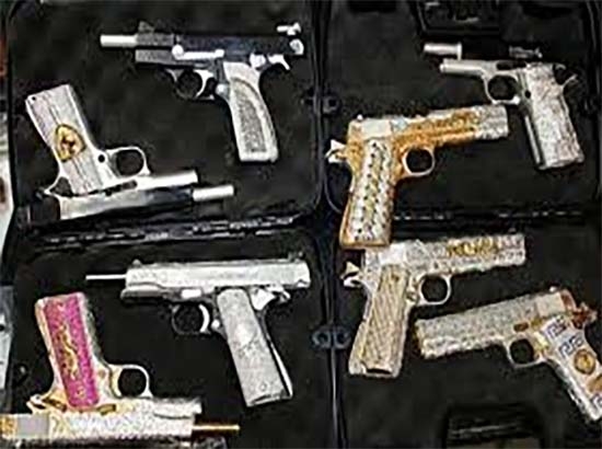 Operan en México 9 cárteles de la droga y 43 células criminales: PGR