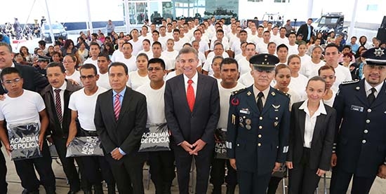 Gali entregará una patrulla policiaca a cada junta auxiliar de Puebla