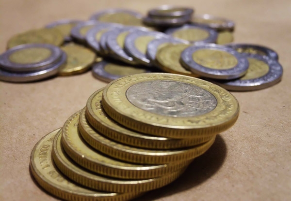 Salario mínimo a debate entre gobierno, empresas y sindicatos