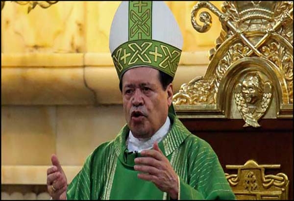 Atención pastoral a homosexuales y divorciados, retos de la Iglesia: Rivera
