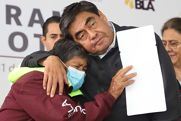 28 poblanos se reencontrarán con sus hijos en EU gracias al programa “Juntos Otra Vez”