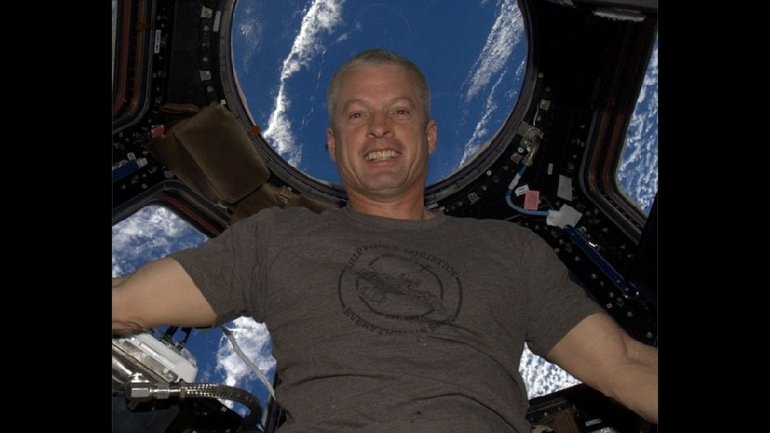 Astronauta de EU captó primera selfie desde el espacio