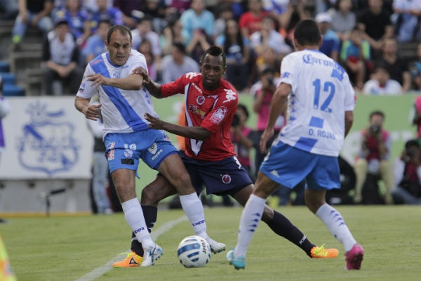 La Franja, por la victoria en duelo clave por el descenso ante Chivas