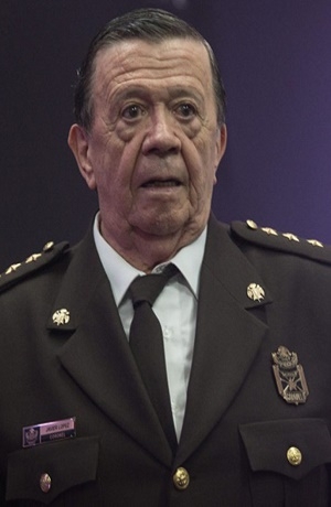 Chabelo desmintió por enésima ocasión su muerte: “Ya párenle”