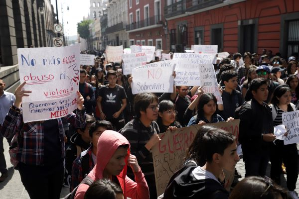 #BUAPSePara se hace tendencia en Twitter