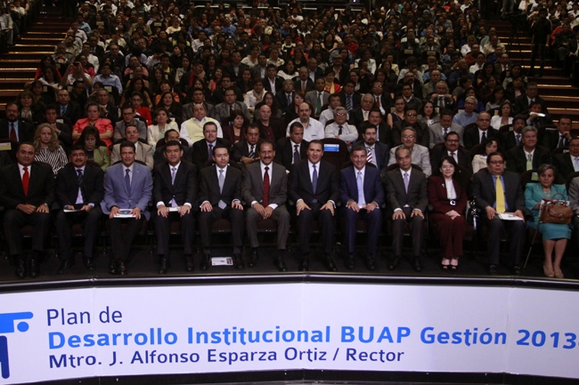 BUAP define 4 ejes estratégicos de cara al 2017