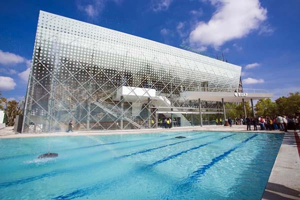 Rector de la BUAP inaugura Centro de Convenciones en CU