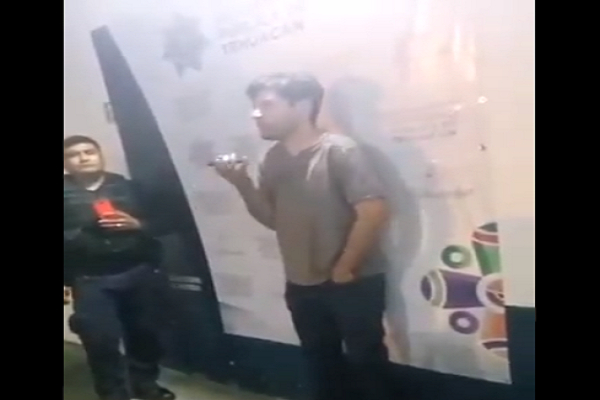Cesan a director de comunicación del Ayuntamiento de Tehuacán tras ser detenido ebrio