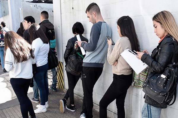 Jóvenes y con experiencia laboral, mayoría de desempleados en Puebla
