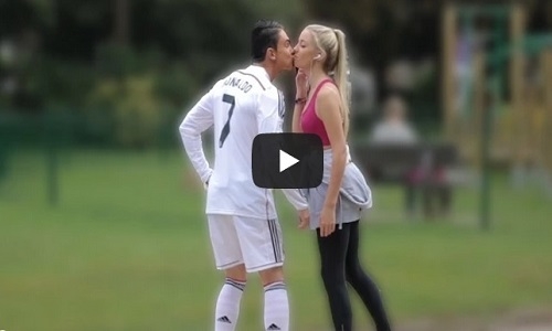 VIDEO: Hombre conquista mujeres imitando a Cristiano Ronaldo