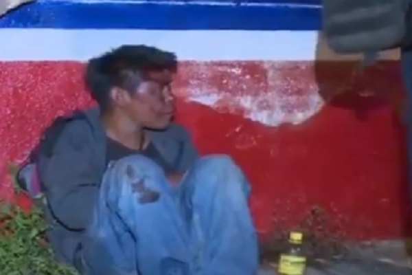 Vecinos detienen y dan escarmiento a ladrones en la colonia Santa María