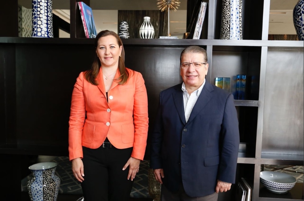 Martha Erika Alonso y Doger se reúnen en torno a gobierno de coalición