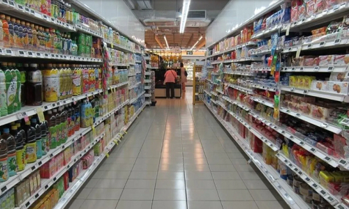 Descubre cómo gastar menos cuando vas al supermercado