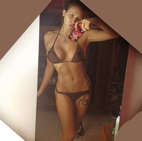 FOTOS: Annalisa Santi, la sensual universitaria argentina en sesión hot